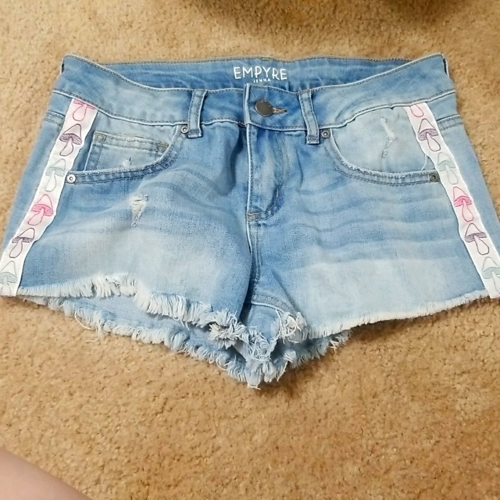 COPY - Mushroom shorts 🌲